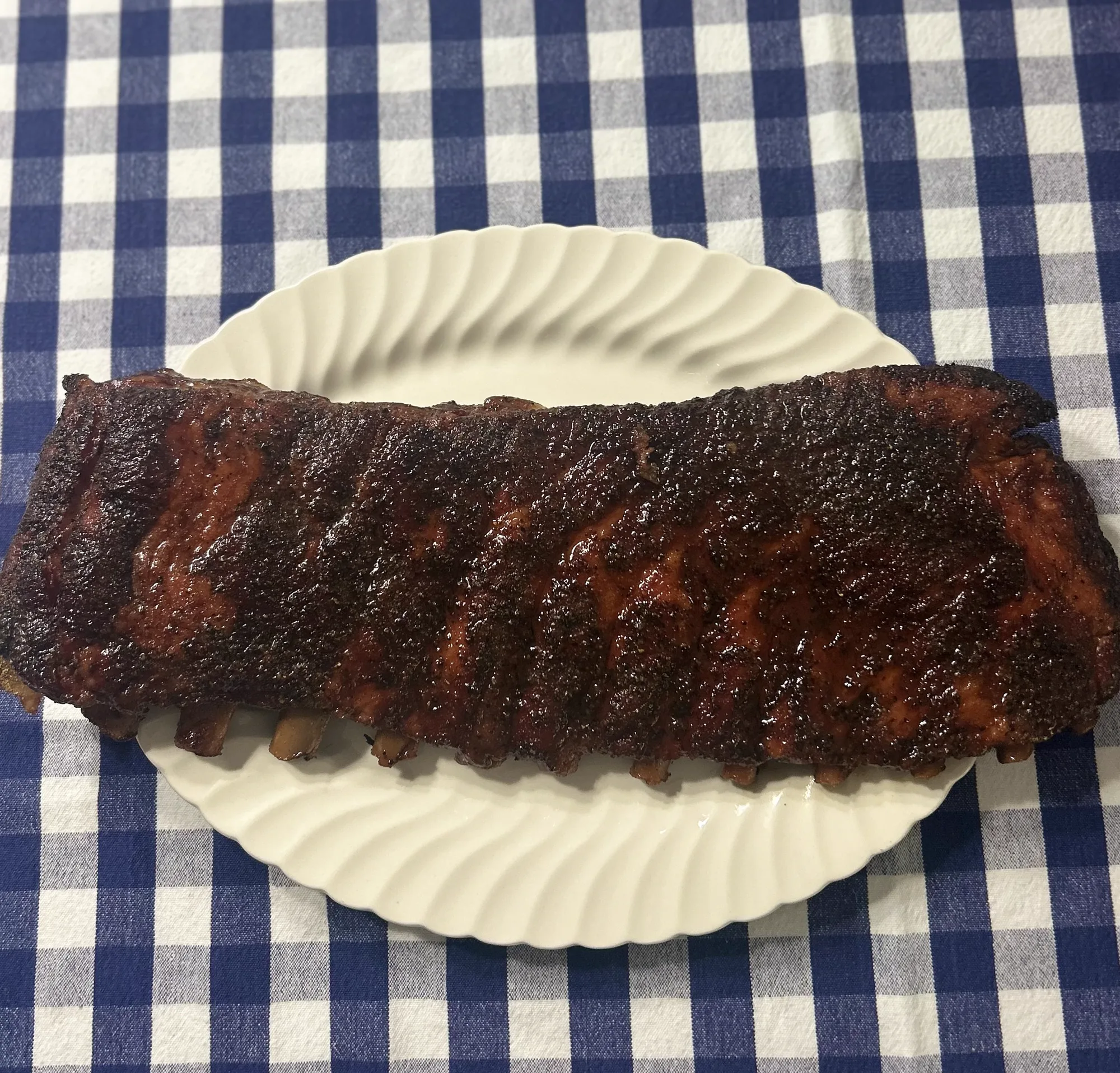 Smoked ribs rack, plated